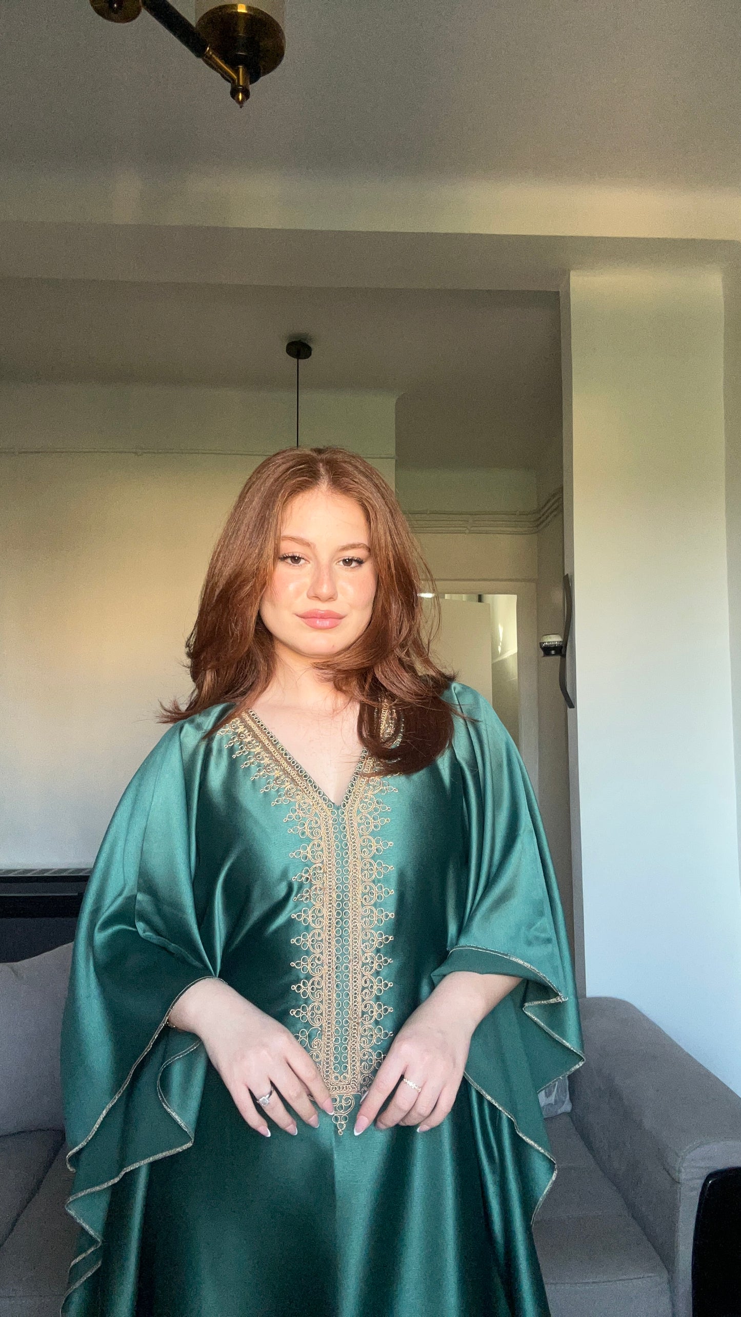 ✨جبة الاستقبال ساتان – فخامة وأصالة