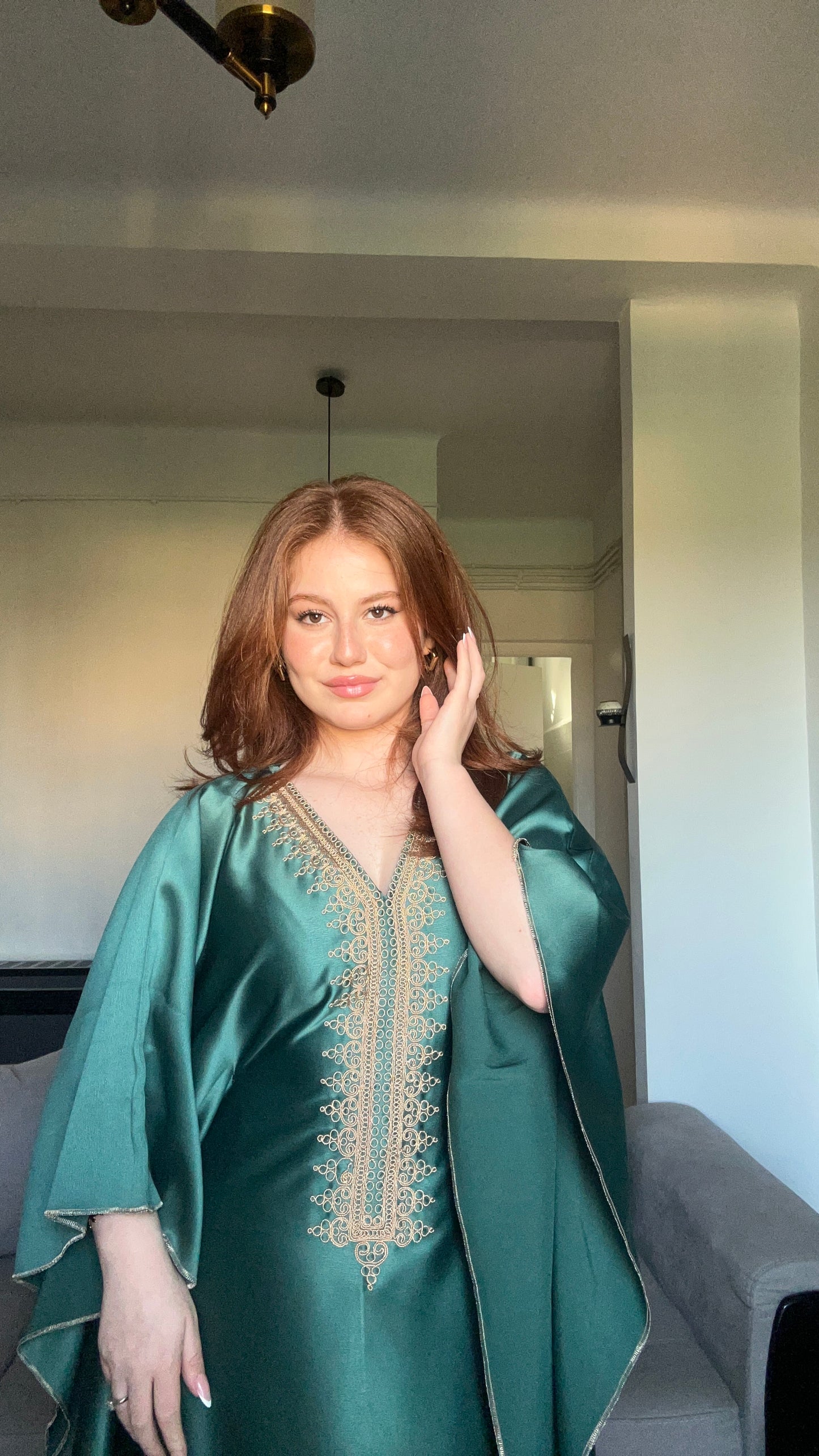 ✨جبة الاستقبال ساتان – فخامة وأصالة