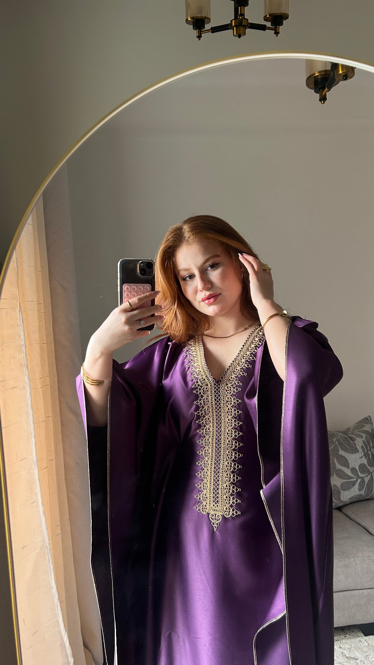 ✨جبة الاستقبال ساتان – فخامة وأصالة